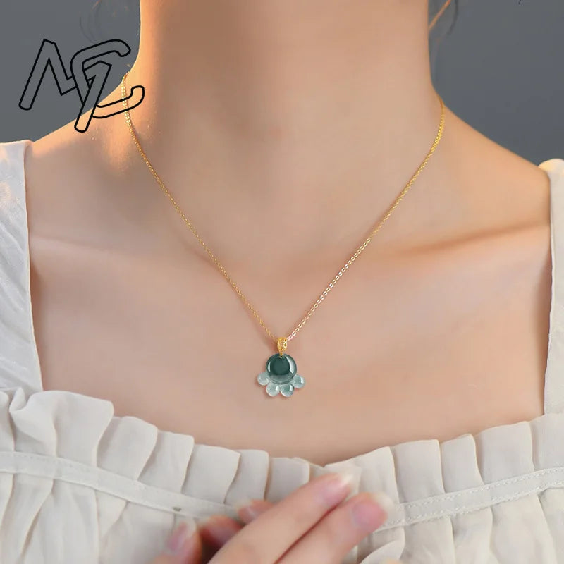 Natural Real Emerald Blue Water Jade Cat's Paw Pendant Necklace Carved Jadeite Jewelry Fashion Amulet Gifts Certificate Women